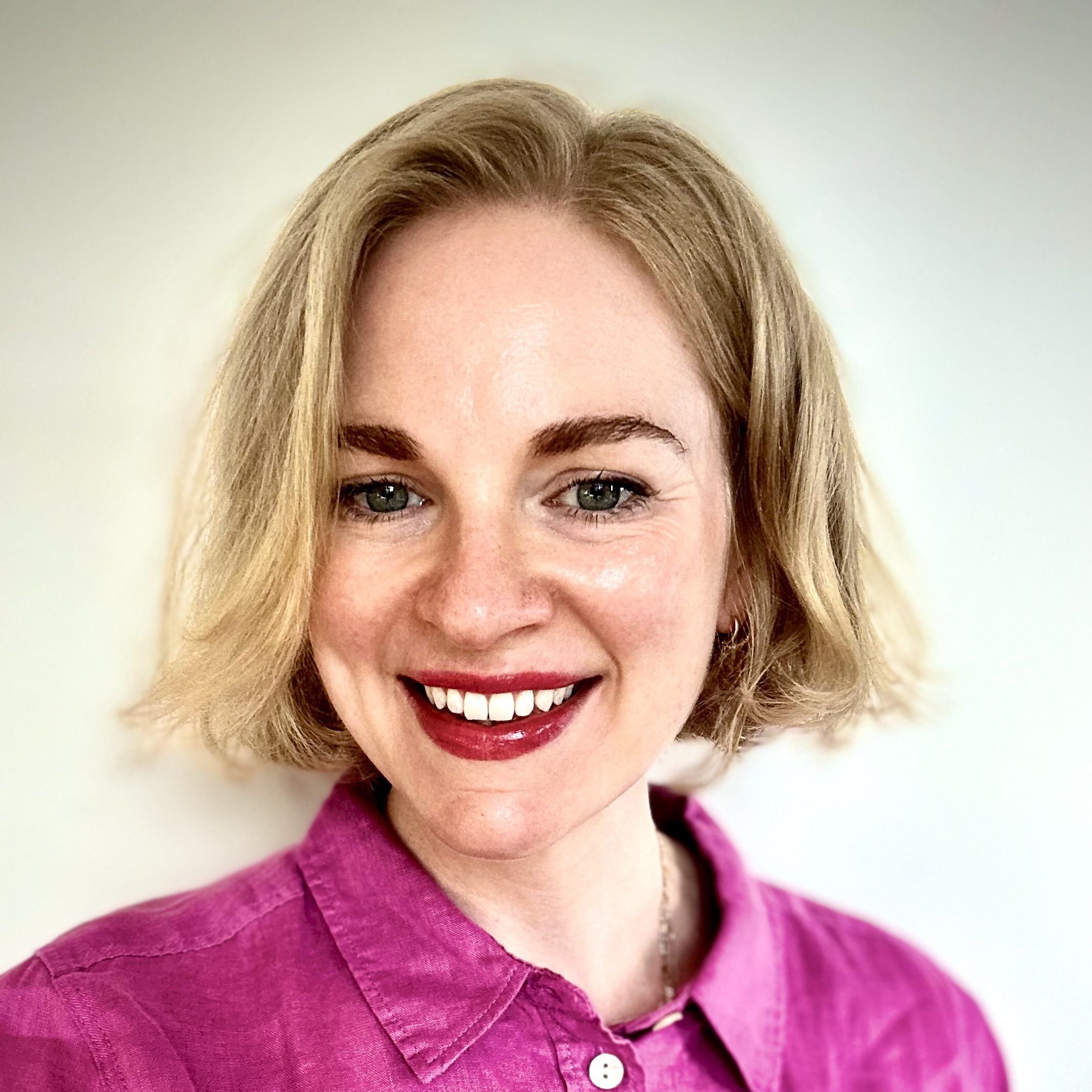 Jayne Lovelock headshot