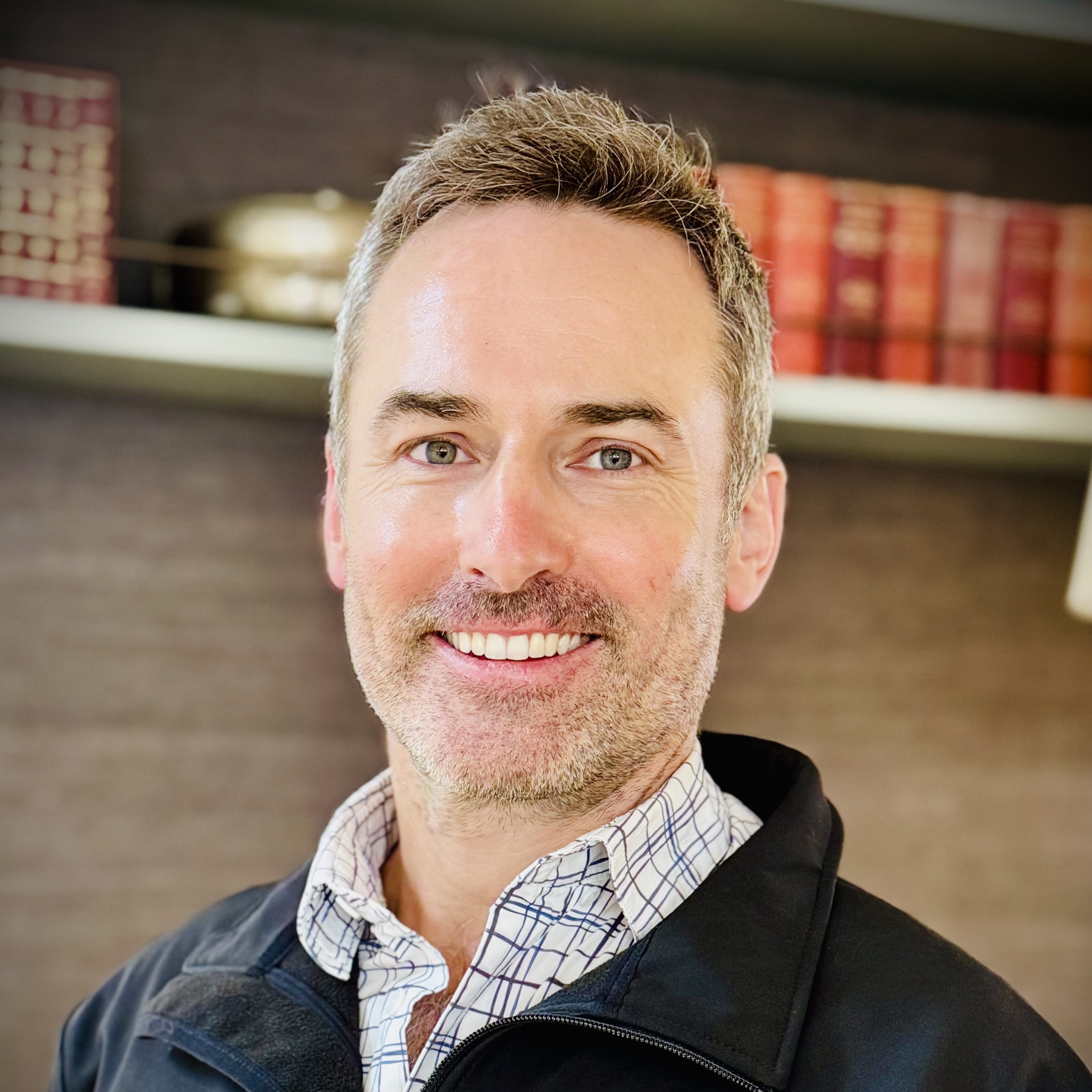 Peter Mobbs headshot