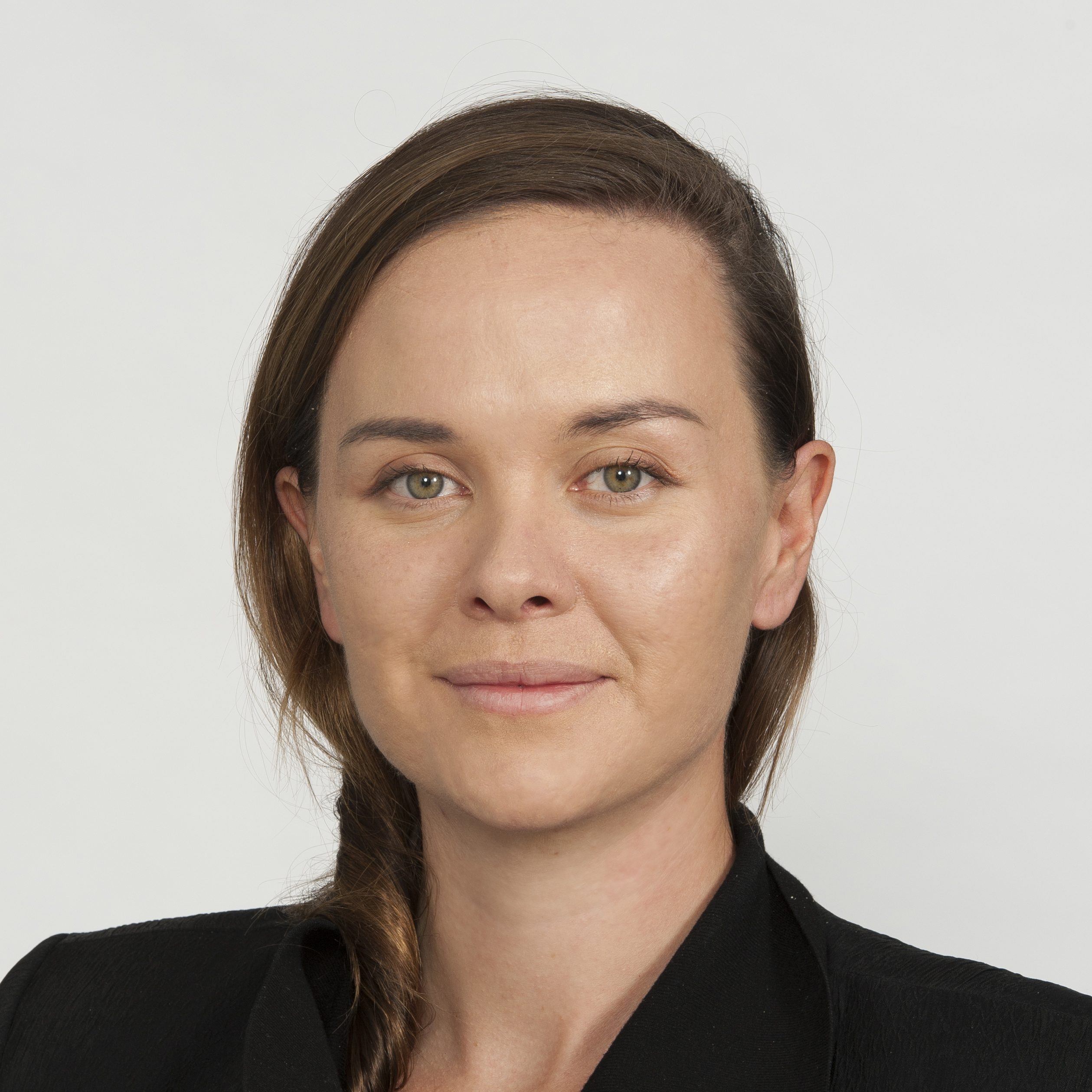 Zoe Whitton headshot